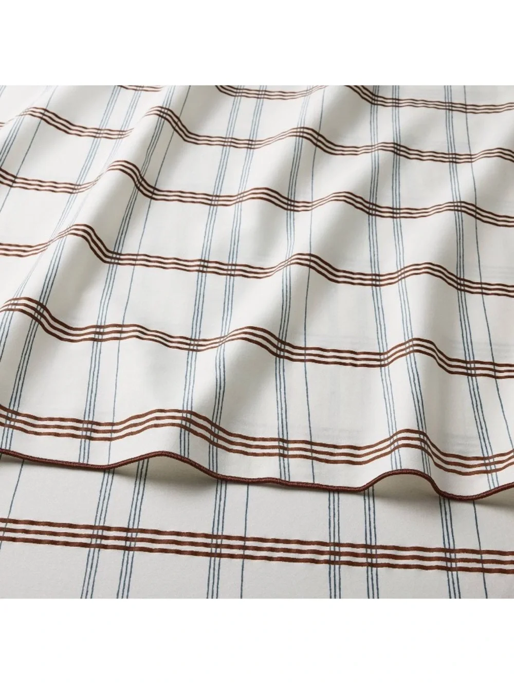 Studio McGee Queen 300Thread Count Sheet Set , Merrow Edge Plaid